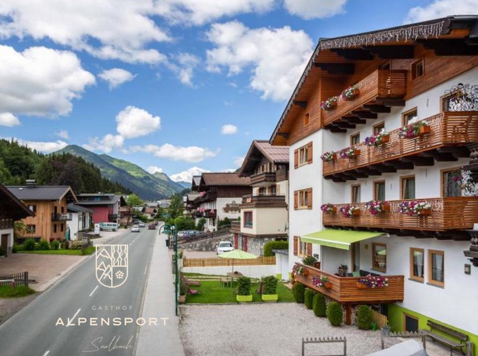 萨尔巴赫Gasthof Alpensport - Joker Card Included -住宿加早餐旅馆 外观 照片